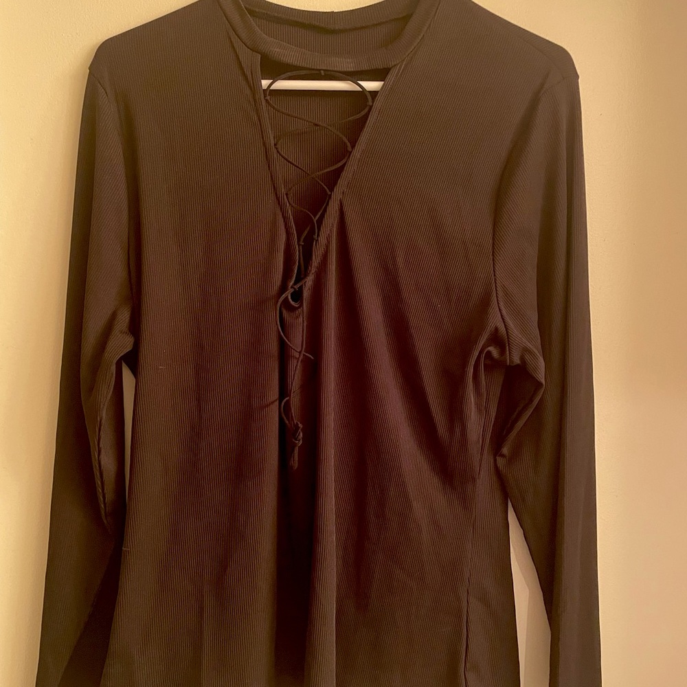 SHEIN 3XL Ribbed Low Cut V-Neck Long Sleeve Top